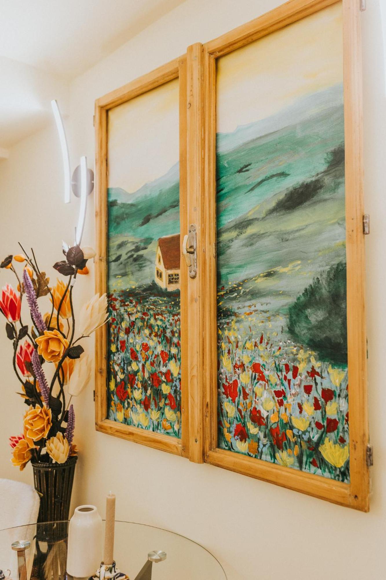 Locart -cozy Downtown Apartment, Near Black Church With Free Wi-fi Brașov